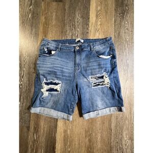 Blue Savvy Denim Shorts Womens 22W Blue Distressed Cuffed Mid Rise RN112642
